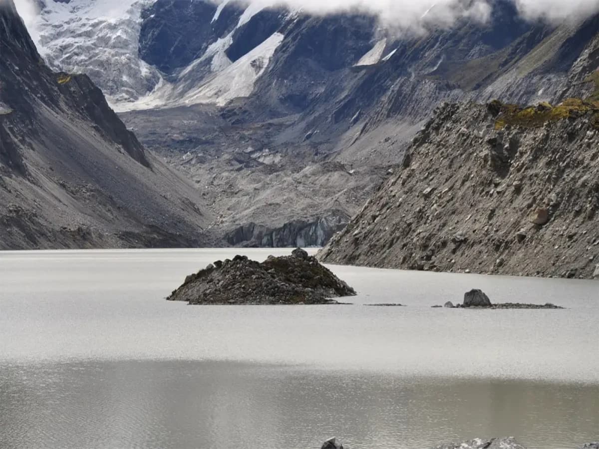 Tsho Rolpa Trek