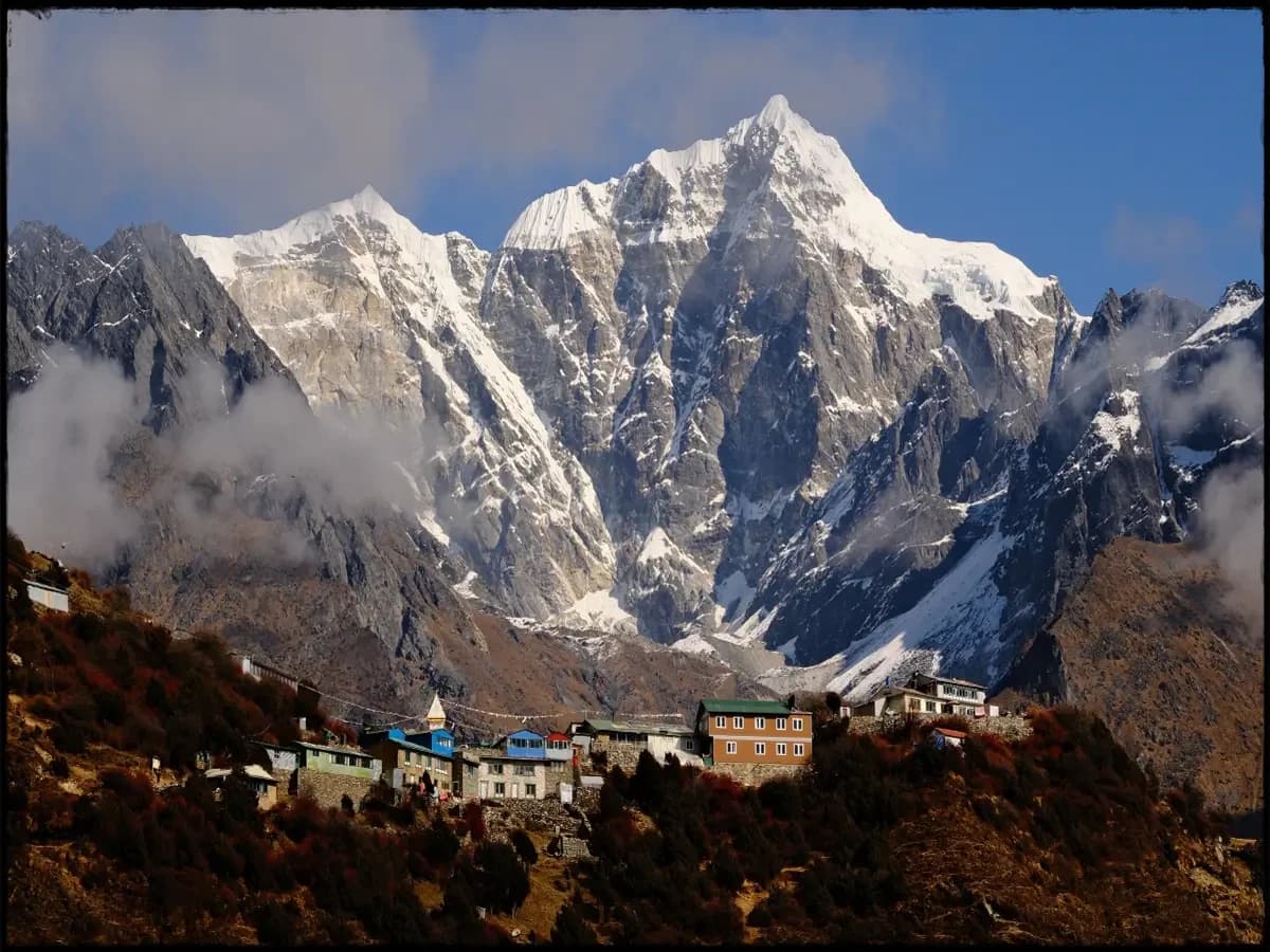 Everest Base Camp-Cho La Pass Trek