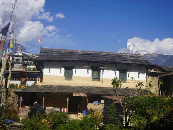 Tripcal House At Ghandruck Village